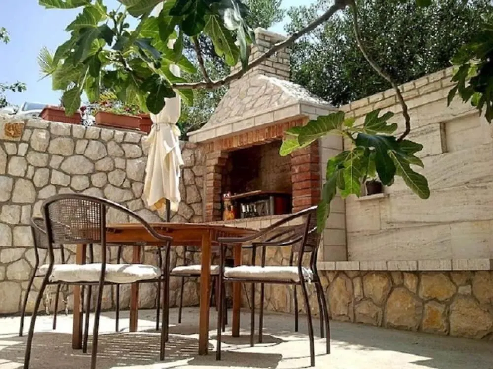 Apartments Lidija Banjol