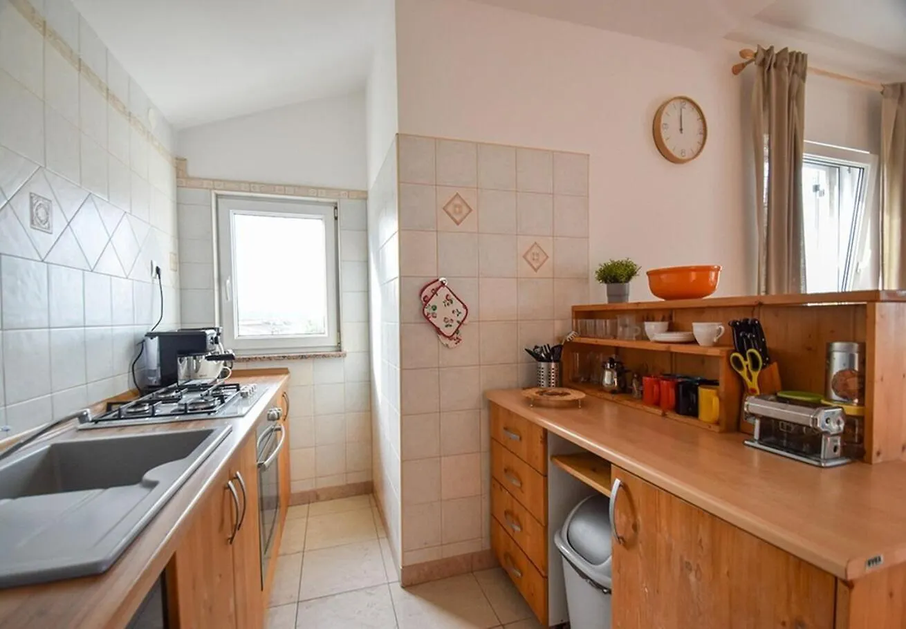 Apartments Lidija Banjol