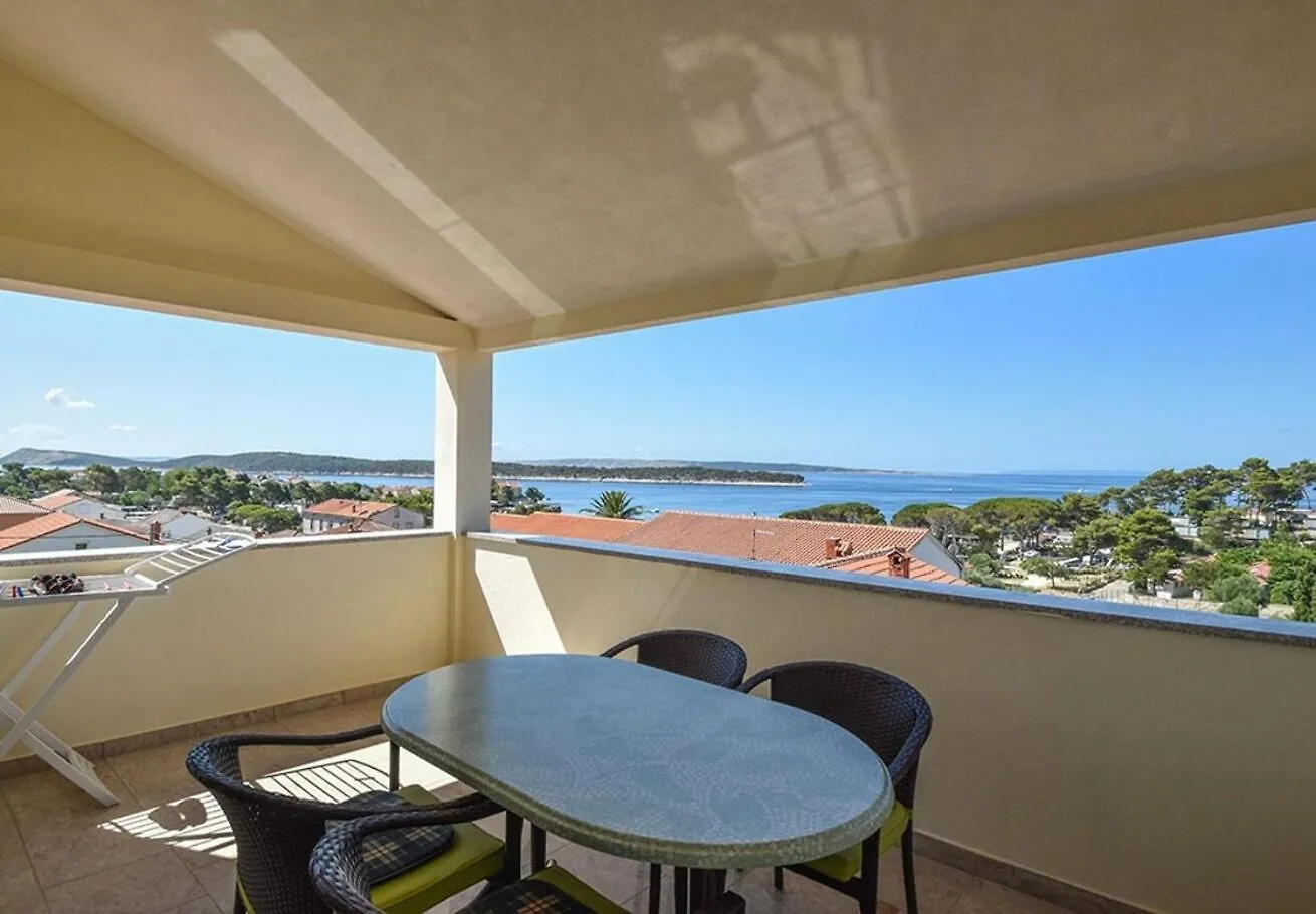 Apartments Lidija Banjol Croatia