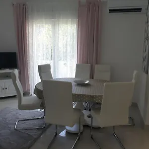  Apartman Mare